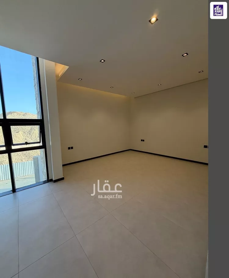 فيلا للبيع في شارع العباس, حي النرجس, مدينة الرياض, منطقة الرياض 13