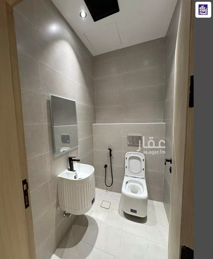 دور للبيع في شارع محمد عقاب, حي النرجس, مدينة الرياض, منطقة الرياض صورة 4