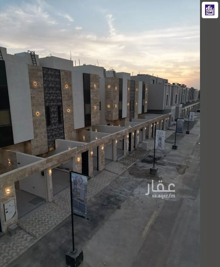 دور للبيع في شارع الصياد, حي الجنادرية, مدينة الرياض, منطقة الرياض صورة 2