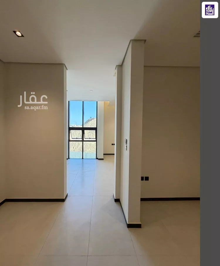 فيلا للبيع في شارع العباس, حي النرجس, مدينة الرياض, منطقة الرياض 12