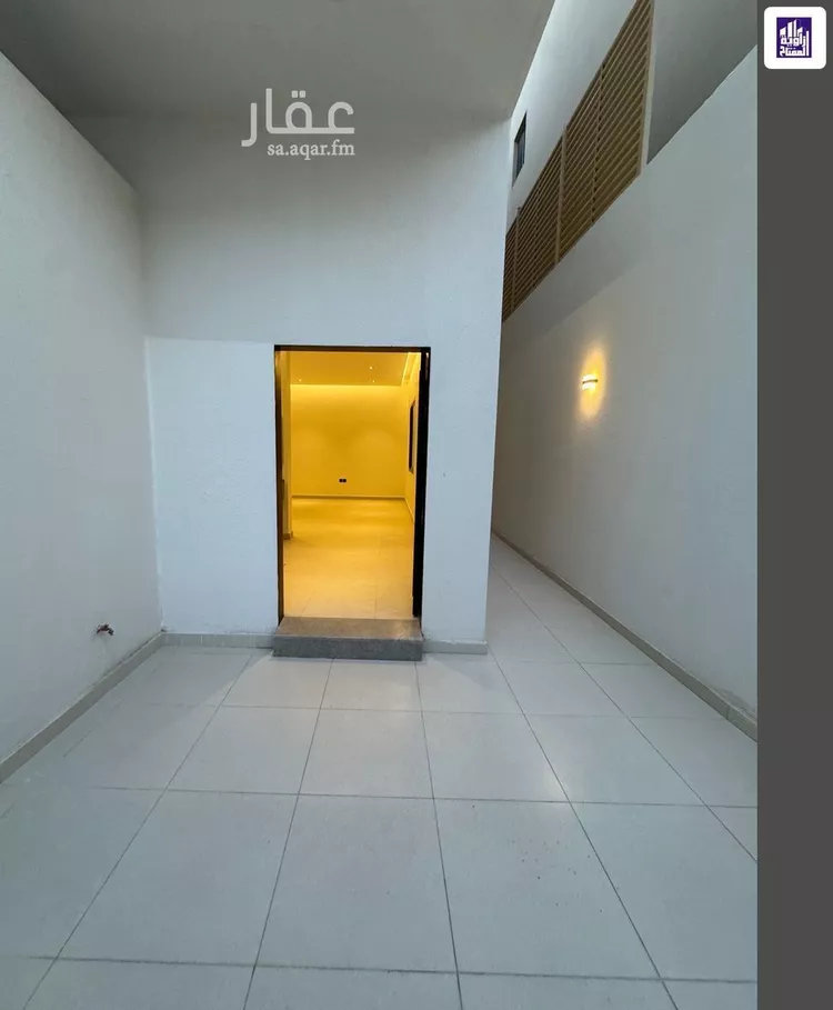 دور للبيع في شارع محمد عقاب, حي النرجس, مدينة الرياض, منطقة الرياض صورة 2