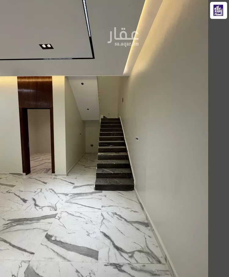 فيلا للبيع في شارع الضياء, حي الجنادرية, مدينة الرياض, منطقة الرياض 8