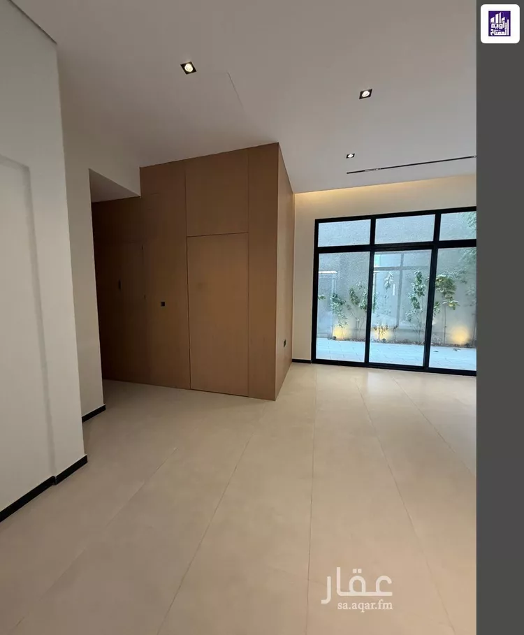 فيلا للبيع في شارع العباس, حي النرجس, مدينة الرياض, منطقة الرياض 10