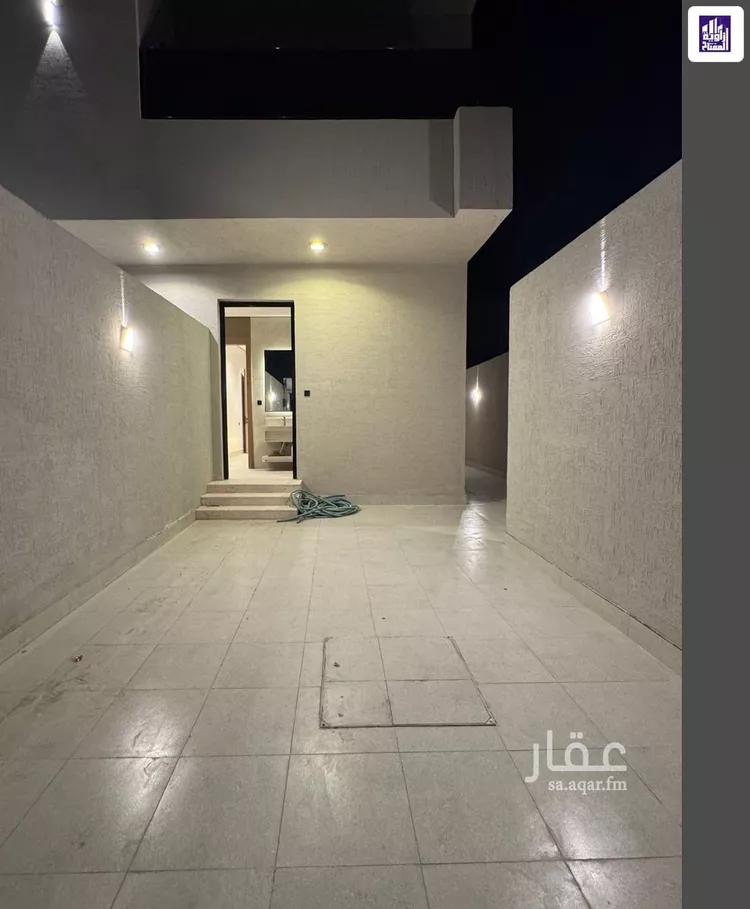 دور للبيع في شارع المقداد بن عمرو, حي الشراع, مدينة الخبر, المنطقة الشرقية صورة 2