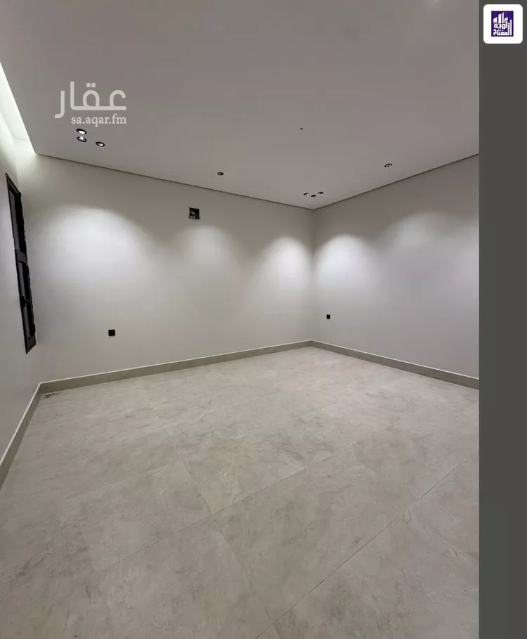 دور للبيع في شارع المقداد بن عمرو, حي الشراع, مدينة الخبر, المنطقة الشرقية صورة 4