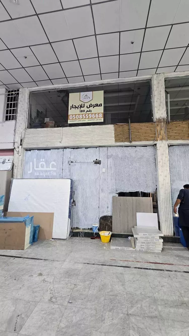 محل للإيجار في شارع طريق الملك فهد, حي الفيصلية, مدينة جدة, منطقة مكة المكرمة