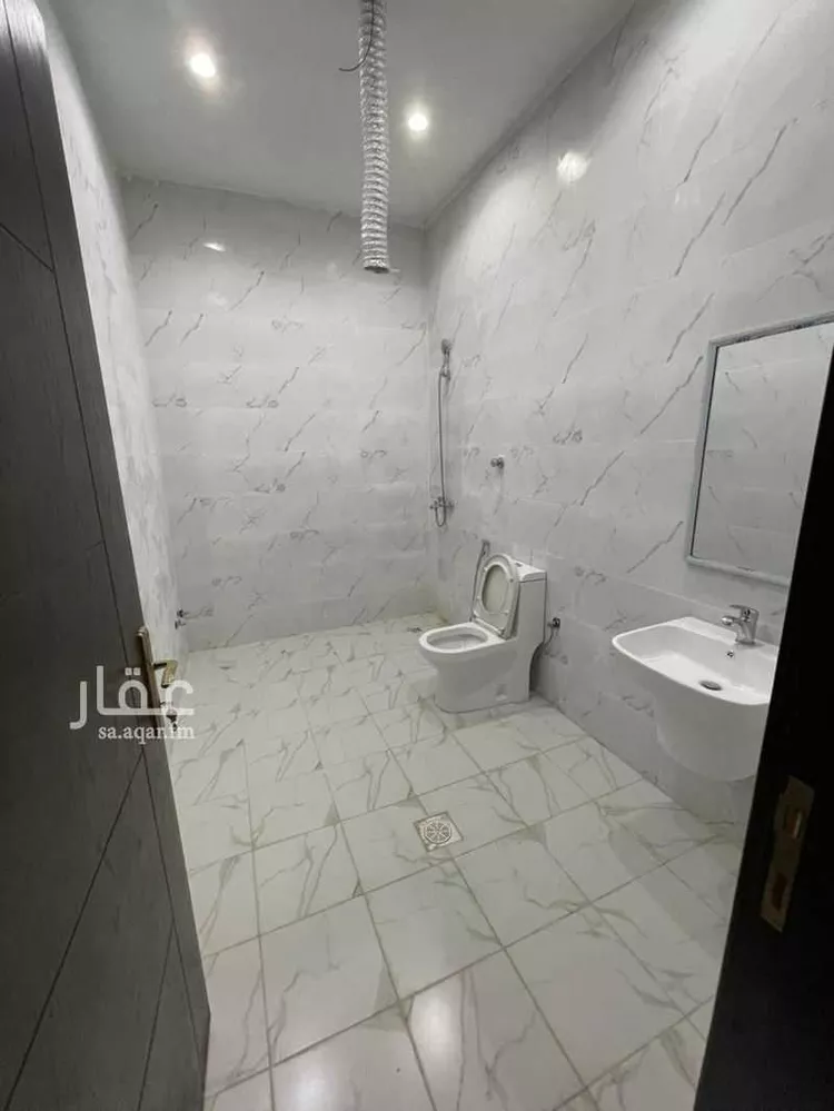 فيلا للبيع في شارع القاضي الفاضل عبدالرحيم ابن علي, حي القرينية, مدينة جدة, منطقة مكة المكرمة صورة 3