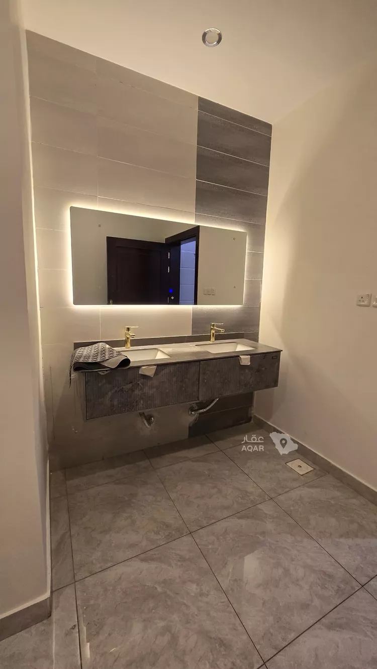Apartment for Rent in Jeddah Al Faisaliah 8