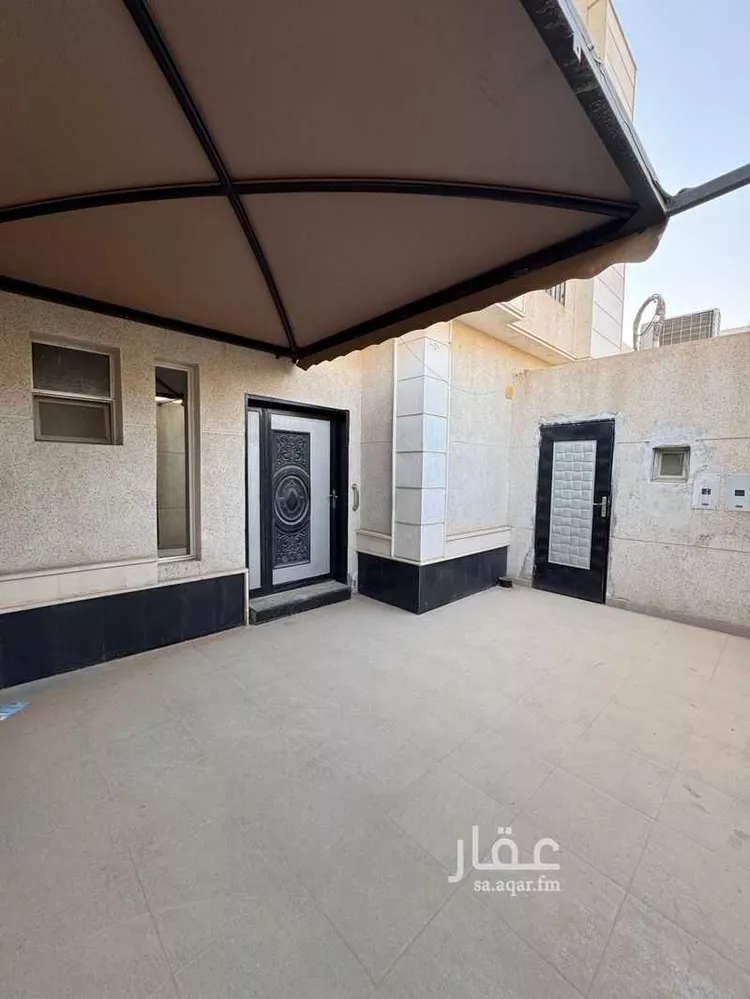 دور للبيع في شارع ابي العباس, حي العارض, مدينة الرياض, منطقة الرياض صورة 2