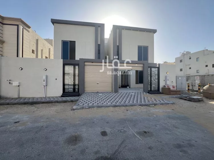 عمارة للبيع في شارع ٩٣٩, حي ضاحية الملك فهد, مدينة الدمام, المنطقة الشرقية صورة 2