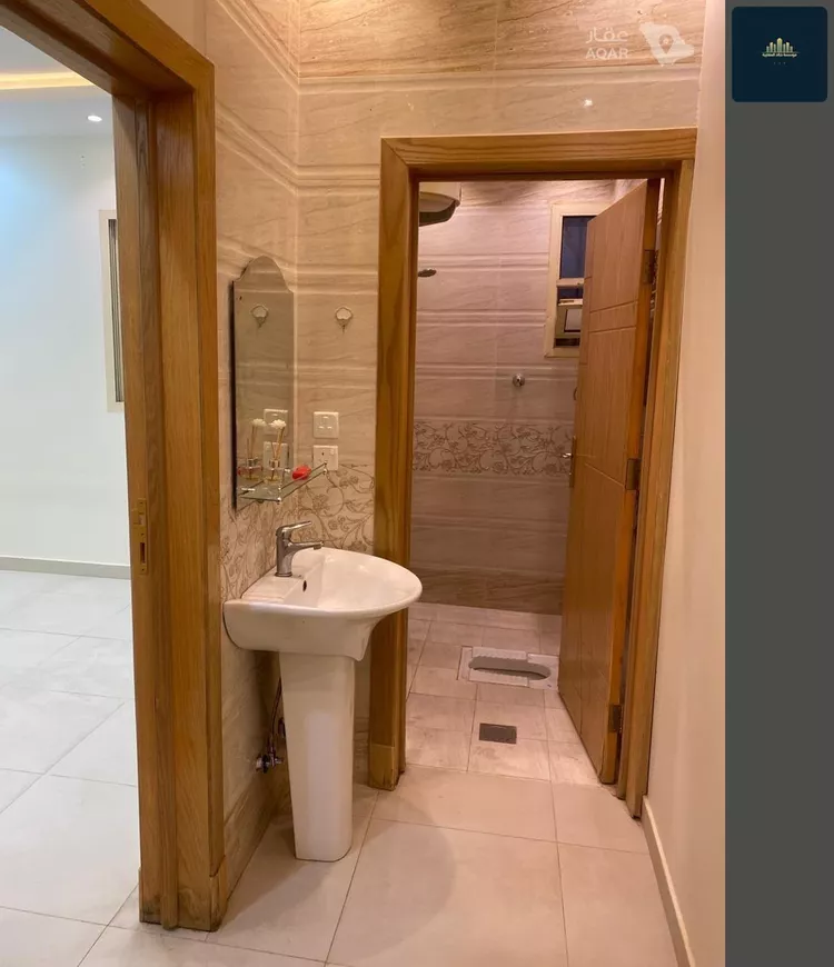 شقة للإيجار في شارع مدركه, حي ظهرة لبن, مدينة الرياض, منطقة الرياض 7