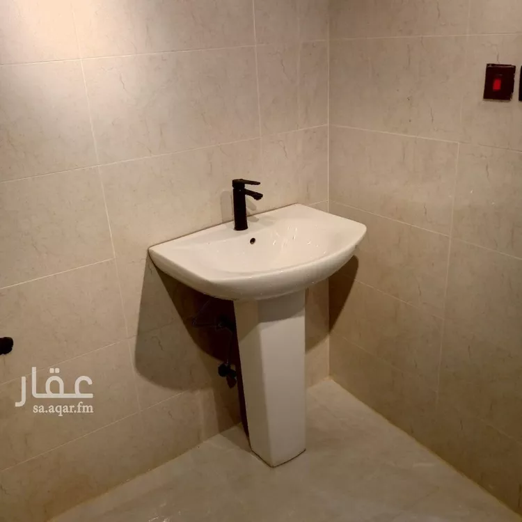 شقة للإيجار في شارع وادي المناقب, حي الشهداء, مدينة الرياض, منطقة الرياض صورة 3