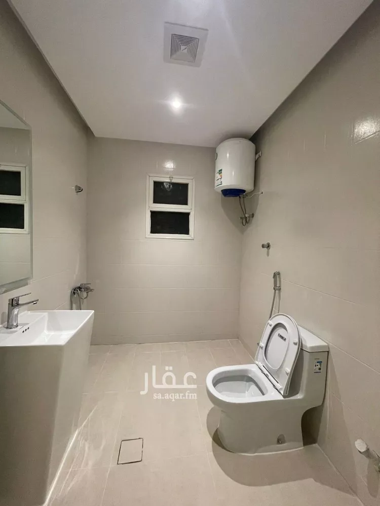شقة للإيجار في شارع العوالق العليا, حي الملك فيصل, مدينة الرياض, منطقة الرياض 9