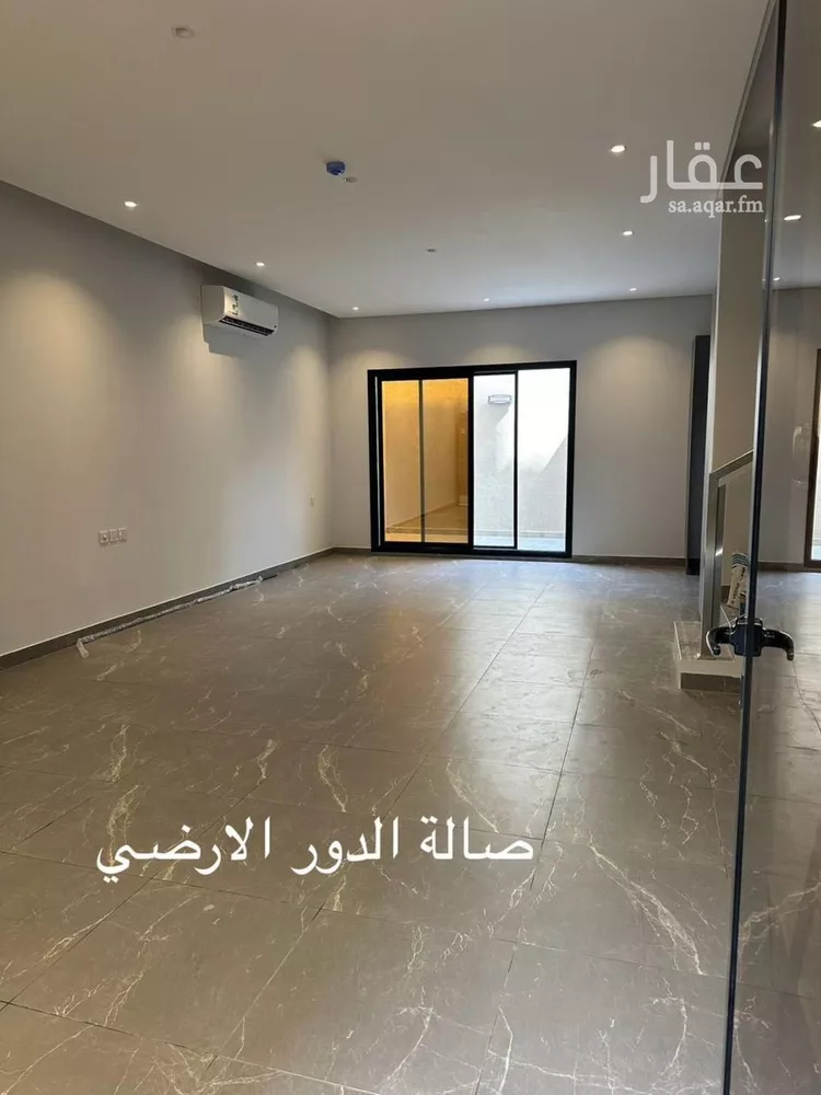 فيلا للإيجار في شارع علي بن أحمد العمري, حي العارض, مدينة الرياض, منطقة الرياض صورة 2