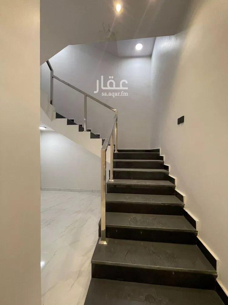 فيلا للبيع في شارع السيف, حي الجنادرية, مدينة الرياض, منطقة الرياض صورة 3