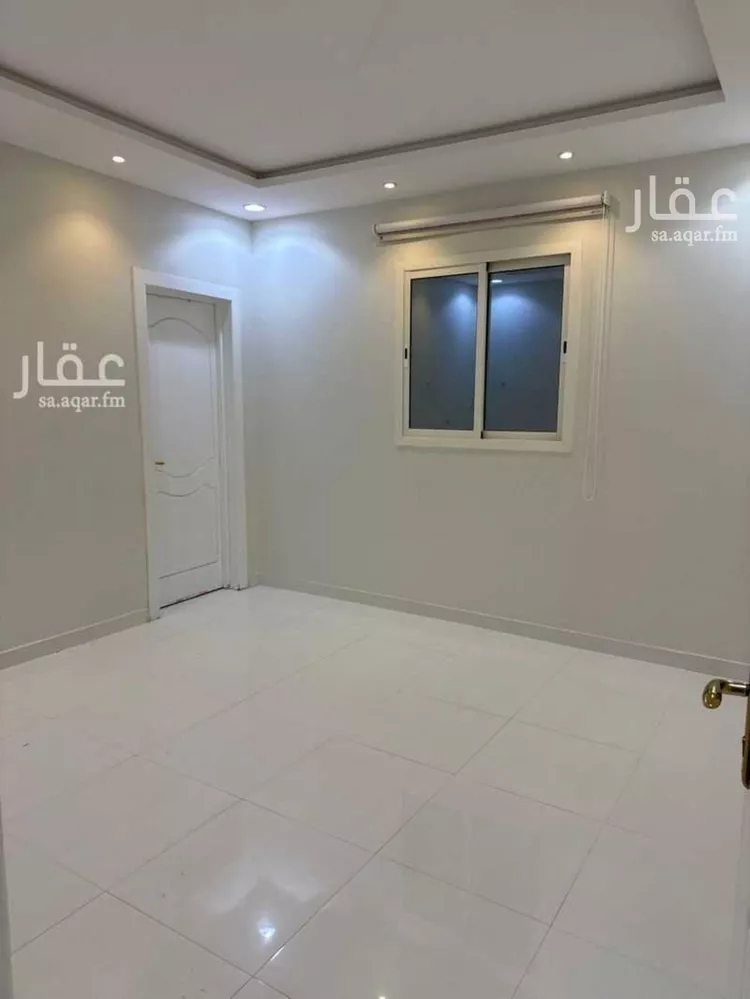 فيلا للإيجار في شارع عبدالرحمن بن مرشد, حي المهدية, مدينة الرياض, منطقة الرياض صورة 2