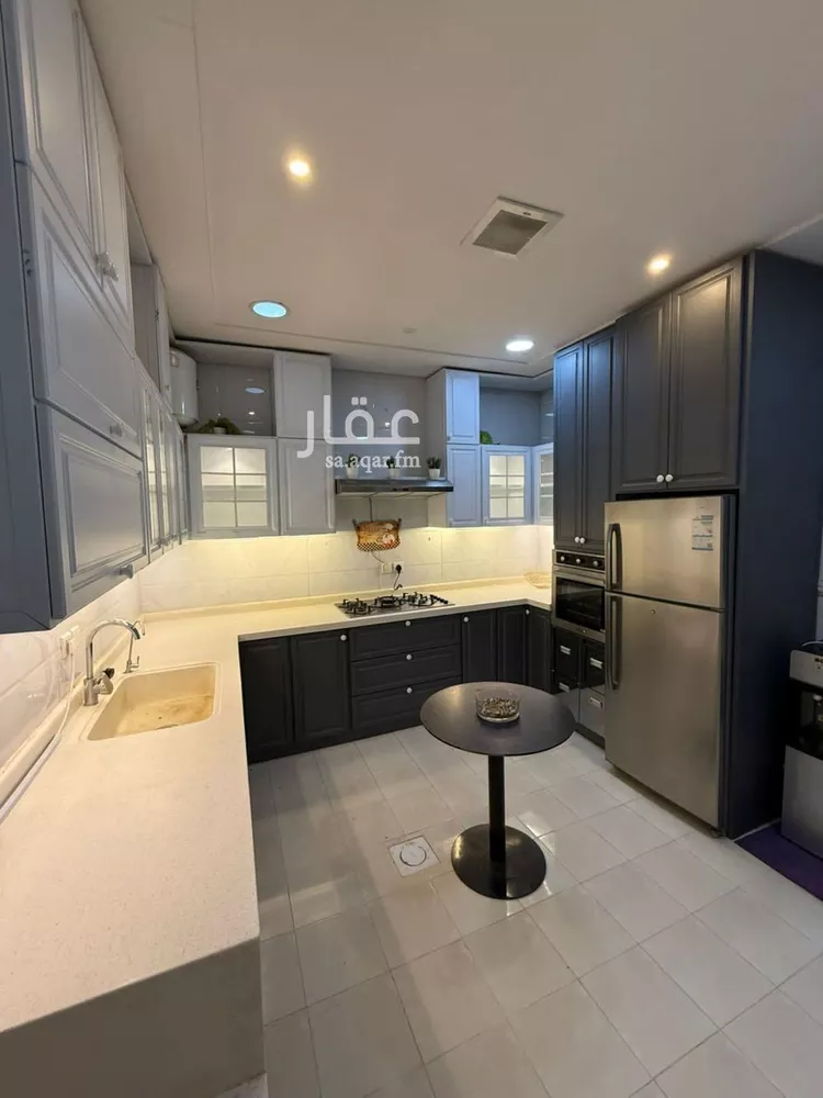 شقة للإيجار في شارع ينبع, حي ظهرة لبن, مدينة الرياض, منطقة الرياض