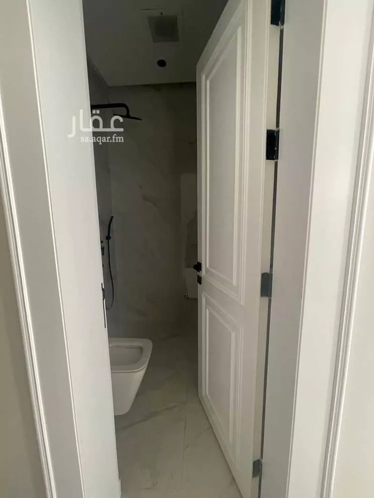 شقة للإيجار في شارع وادي وج ، حي الملقا ، الرياض ، منطقة الرياض صورة 4