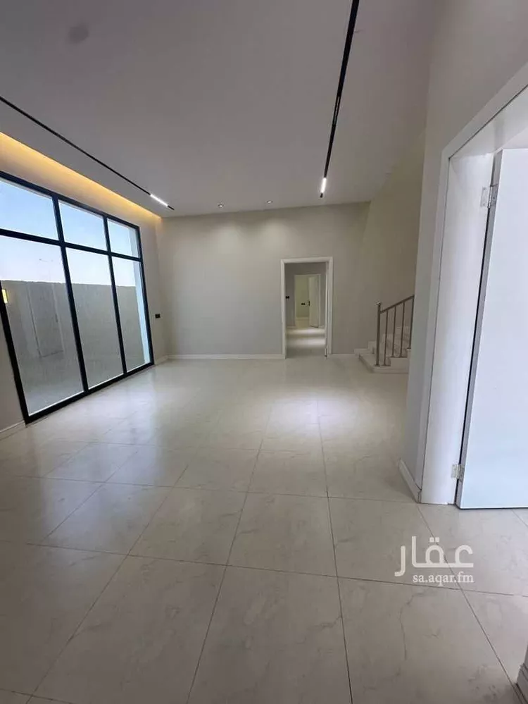 فيلا للبيع في شارع اياس ابن ودقة الانصاري, حي الشاطئ 1, مدينة القنفذة, منطقة مكة المكرمة 6