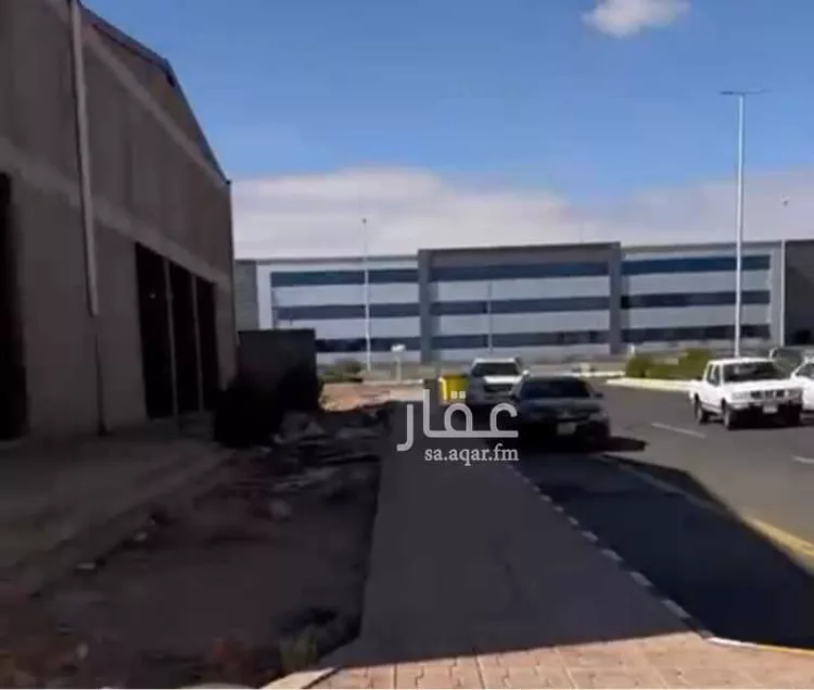 محل للإيجار في شارع شارع ضبا, حي الصالحية, مدينة طريف, منطقة الحدود الشماليه صورة 4
