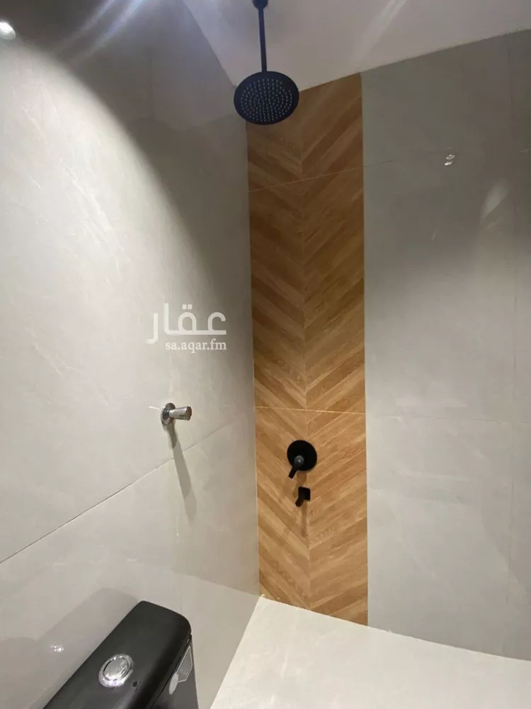 فيلا للبيع في شارع رقم 409, حي ظهرة لبن, مدينة الرياض, منطقة الرياض صورة 3