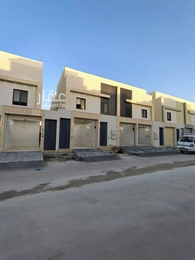 فيلا للبيع في شارع حامد القاري, حي عكاظ, مدينة الرياض, منطقة الرياض 6