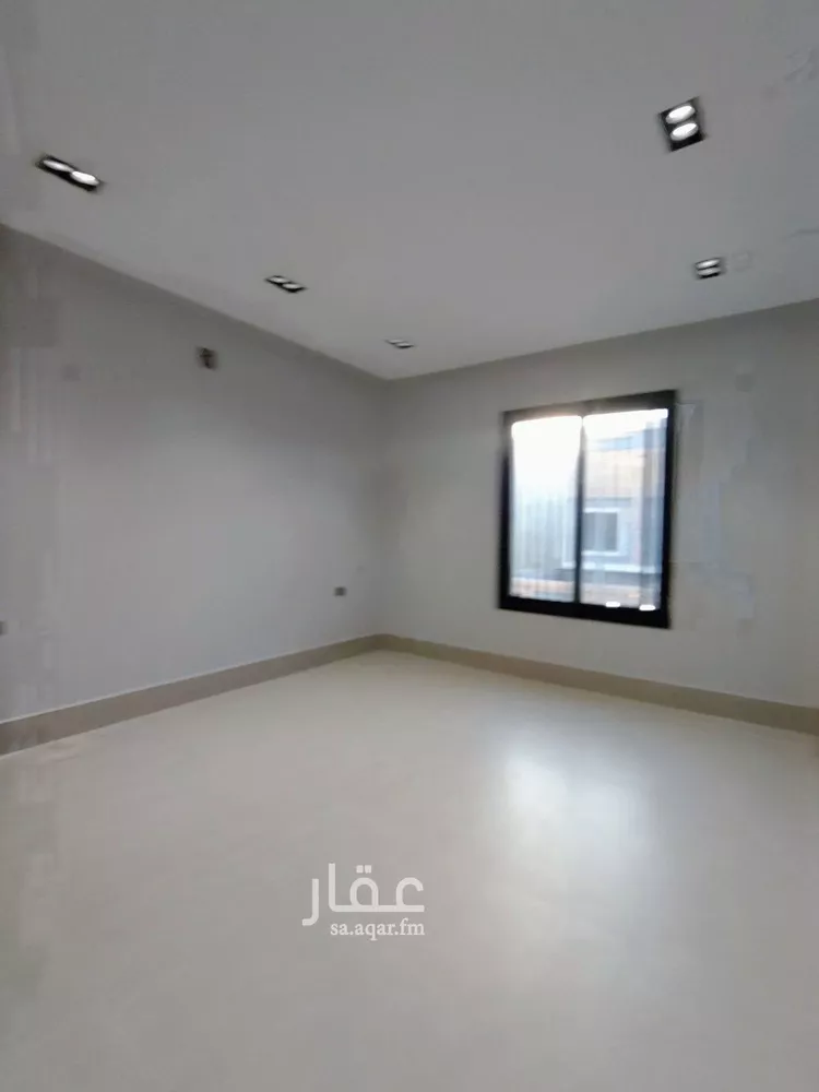 فيلا للبيع في شارع حامد القاري, حي عكاظ, مدينة الرياض, منطقة الرياض 14