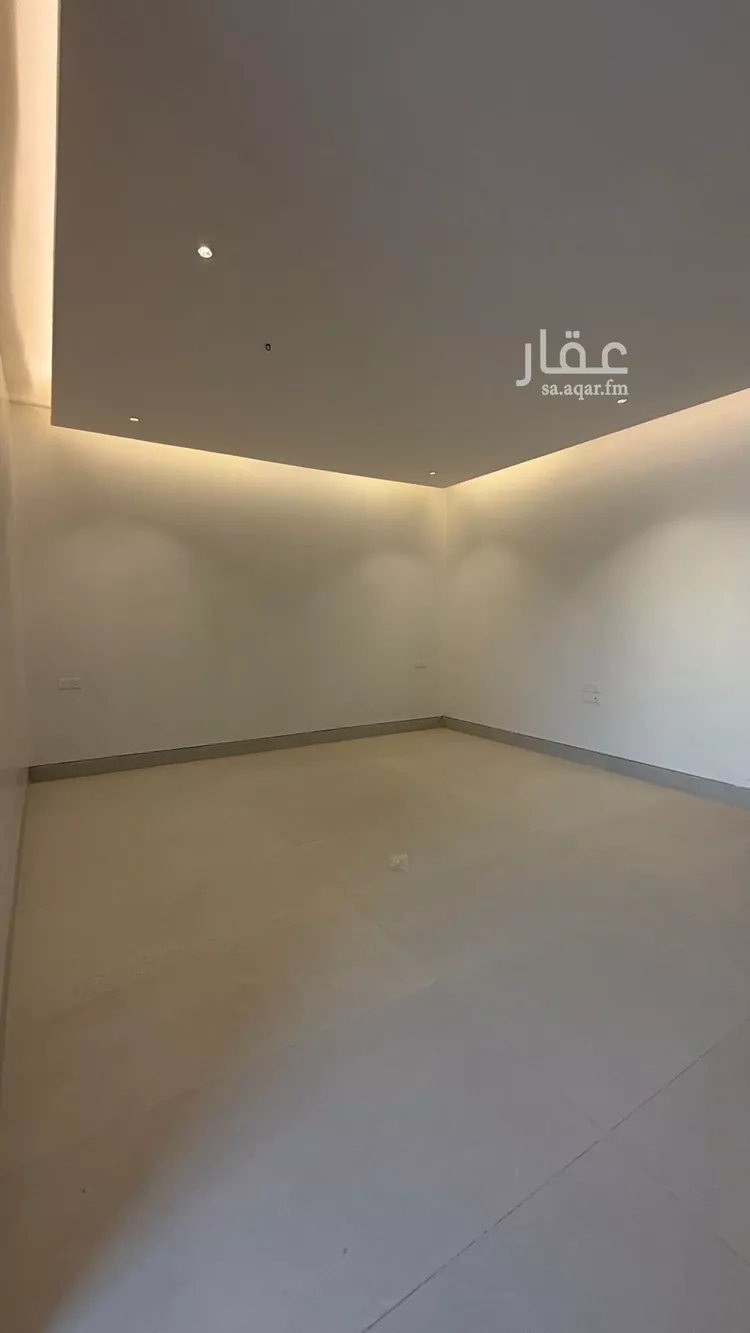 فيلا للبيع في شارع أبي نزار الصنعاني اليمني, حي المهدية, مدينة الرياض, منطقة الرياض 9