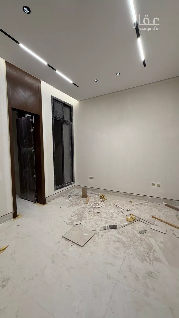 فيلا للبيع في شارع عبدالجبار بن الورد, حي المهدية, مدينة الرياض, منطقة الرياض 24