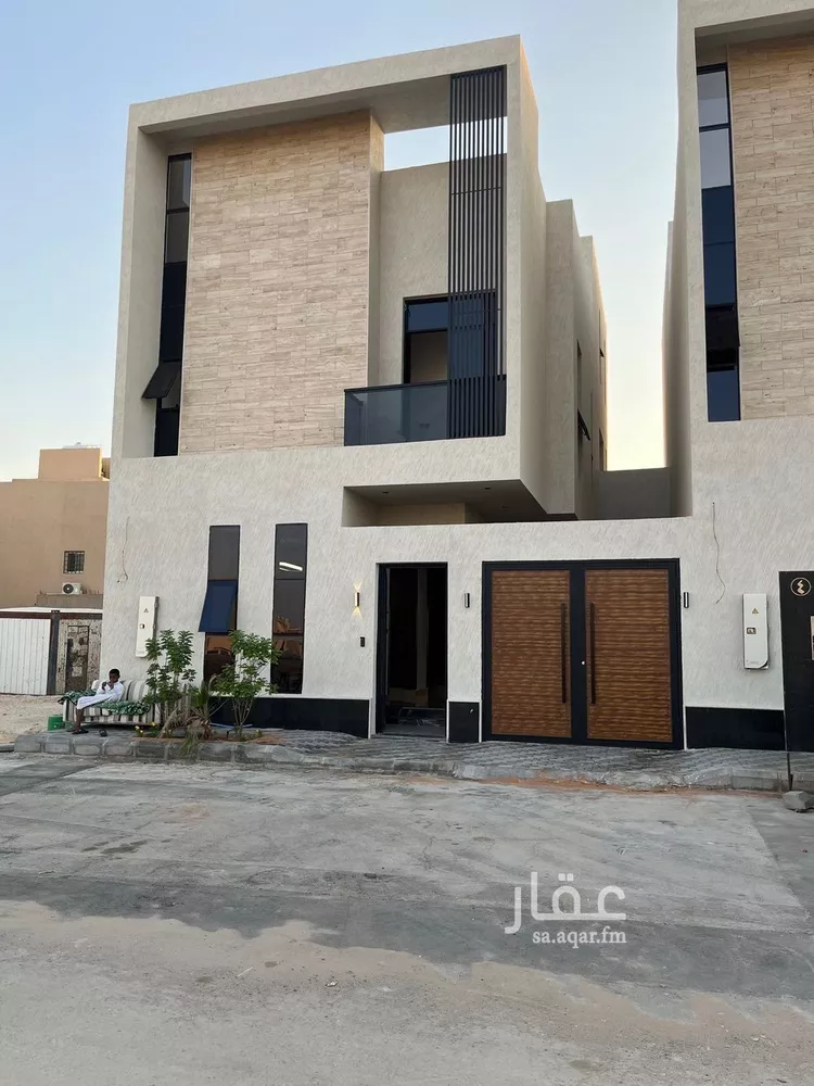 فيلا للبيع في شارع محمد بن أبي بكر القيم, حي المهدية, مدينة الرياض, منطقة الرياض