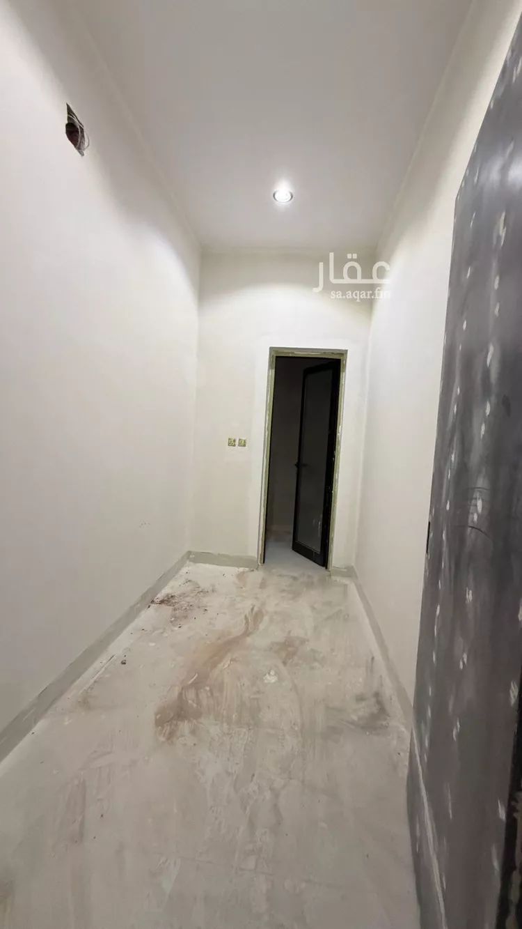 فيلا للبيع في شارع عبدالجبار بن الورد, حي المهدية, مدينة الرياض, منطقة الرياض 11