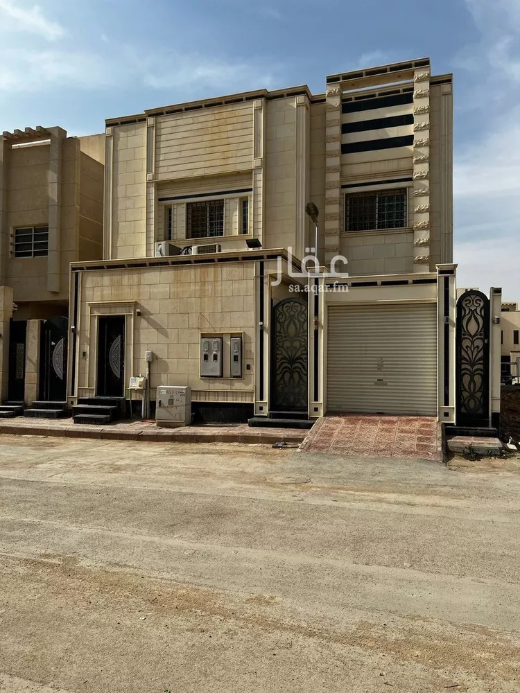 فيلا للبيع في شارع الحافظ بن كثير, حي العارض, مدينة الرياض, منطقة الرياض