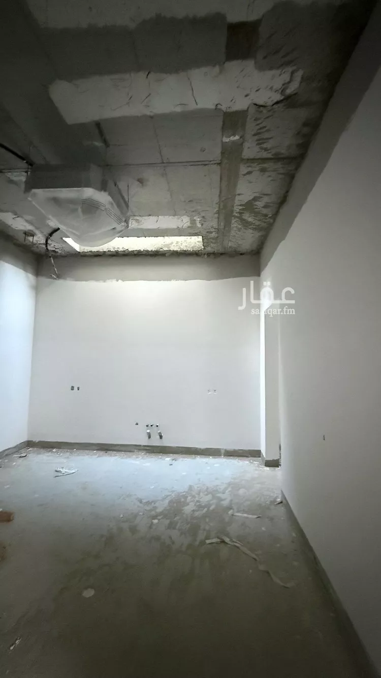فيلا للبيع في شارع فؤاد محمد عمر توفيق, حي المهدية, مدينة الرياض, منطقة الرياض 11