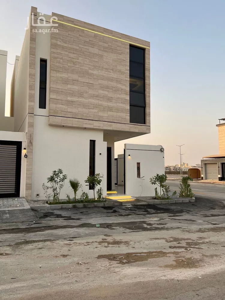 فيلا للبيع في شارع محمد بن أبي بكر القيم, حي المهدية, مدينة الرياض, منطقة الرياض صورة 4