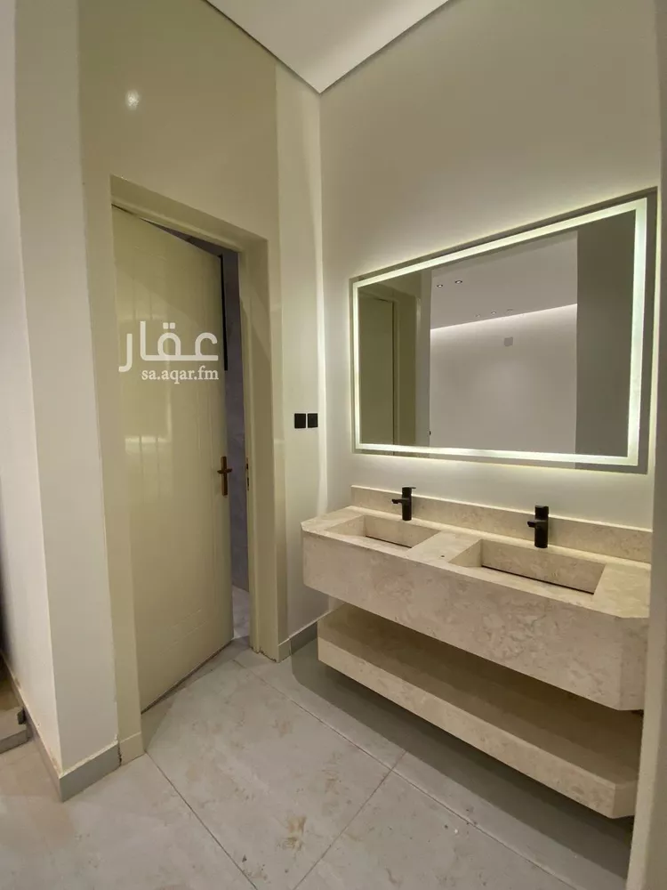 فيلا للبيع في شارع أبي الفضل العليمي, حي المهدية, مدينة الرياض, منطقة الرياض صورة 3