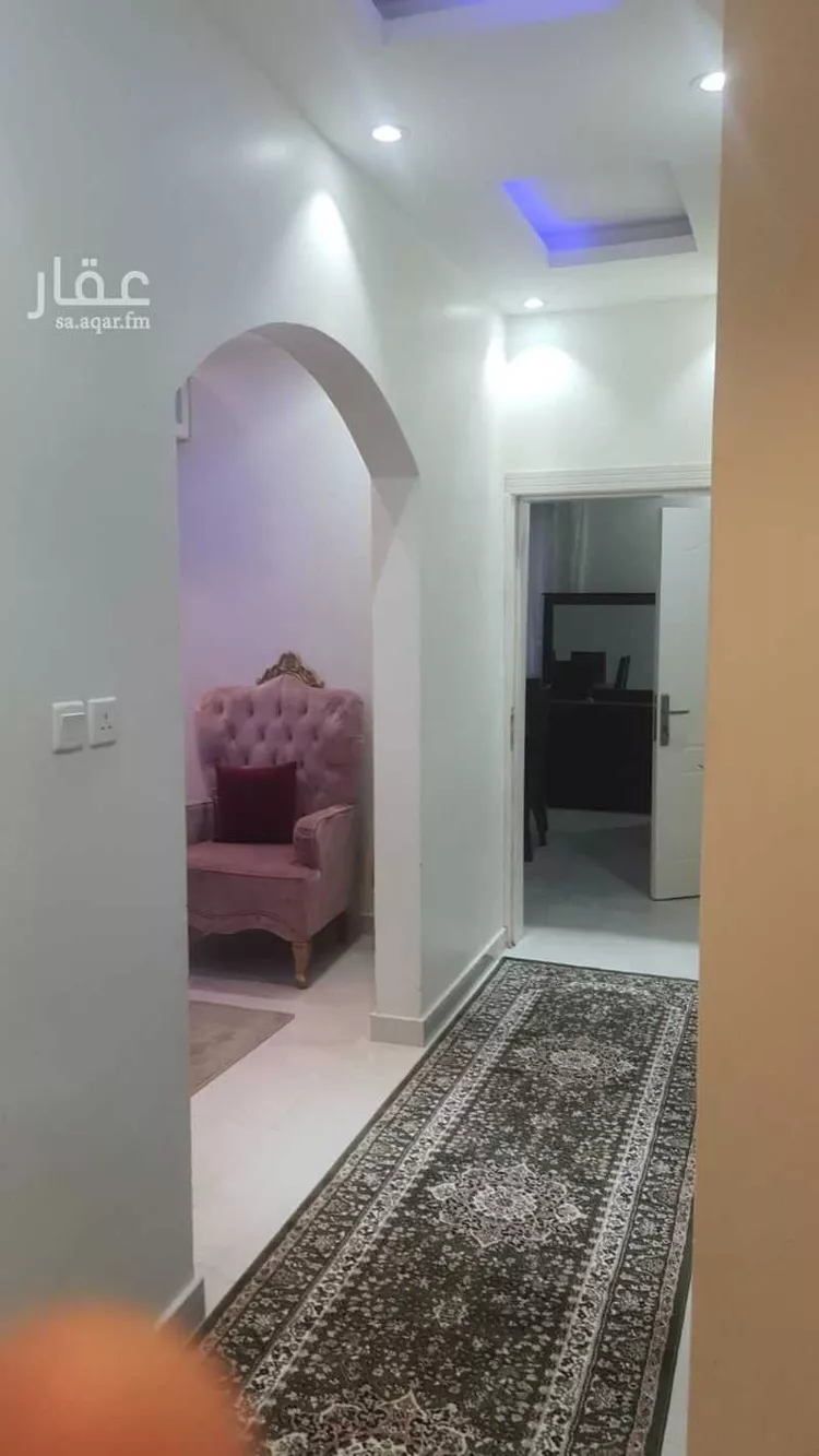 فيلا للبيع في شارع عثمان ابن سليمان, حي المهدية, مدينة الرياض, منطقة الرياض صورة 2