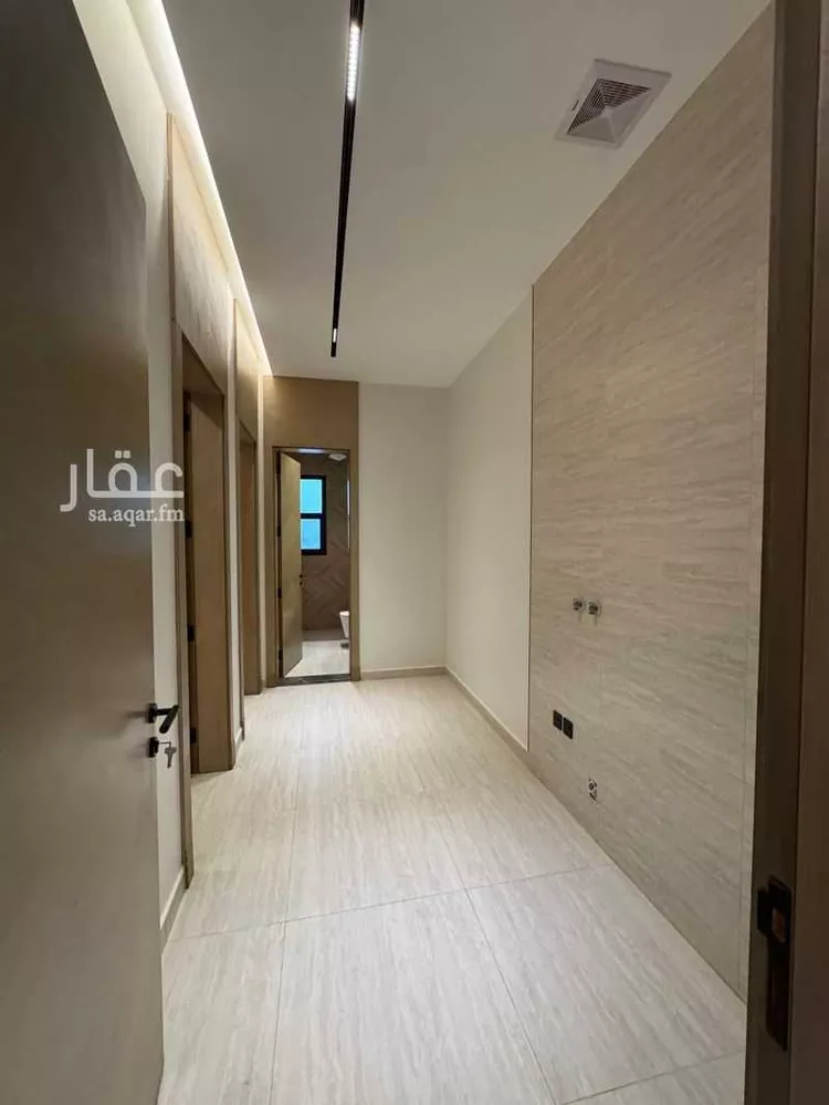 Floor for Sale in Jeddah Al Hamra 22