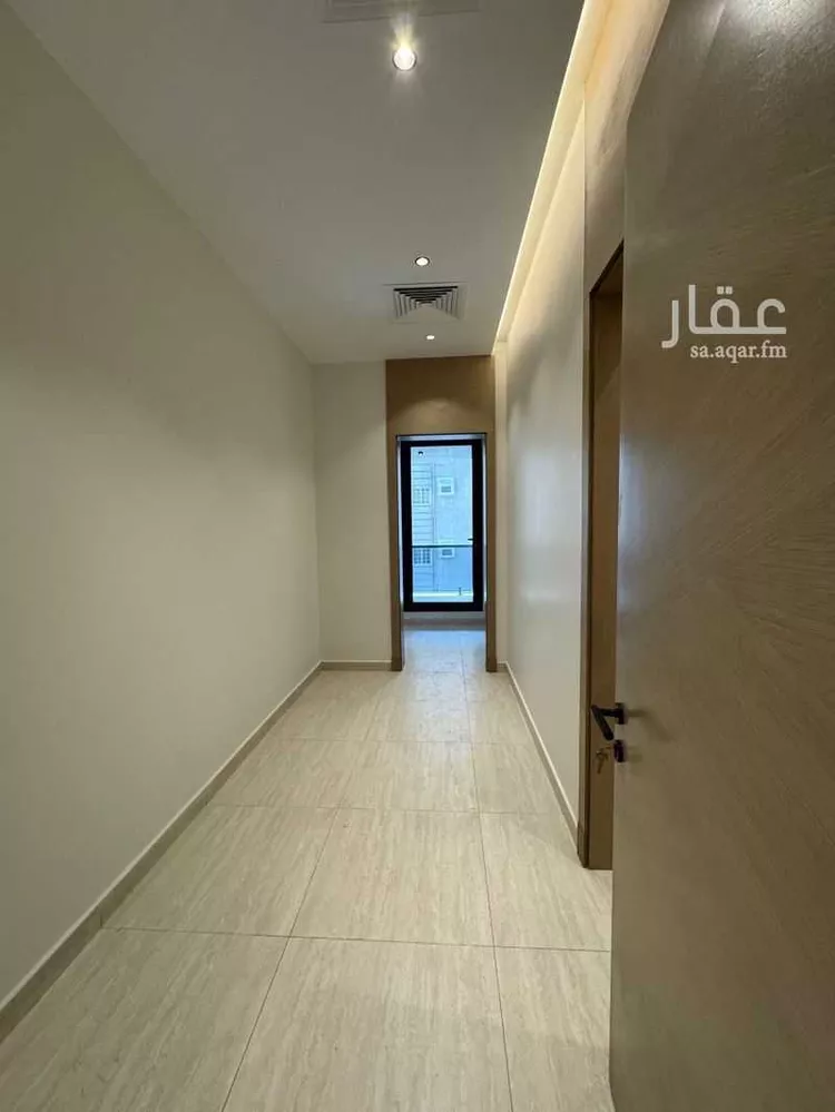 Floor for Sale in Jeddah Al Hamra 26
