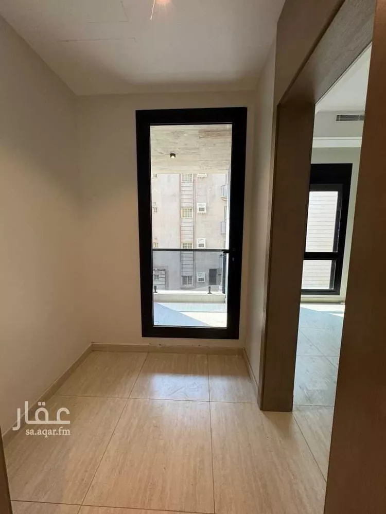 Floor for Sale in Jeddah Al Hamra 29