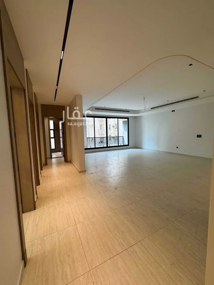 Floor for Sale in Jeddah Al Hamra 11