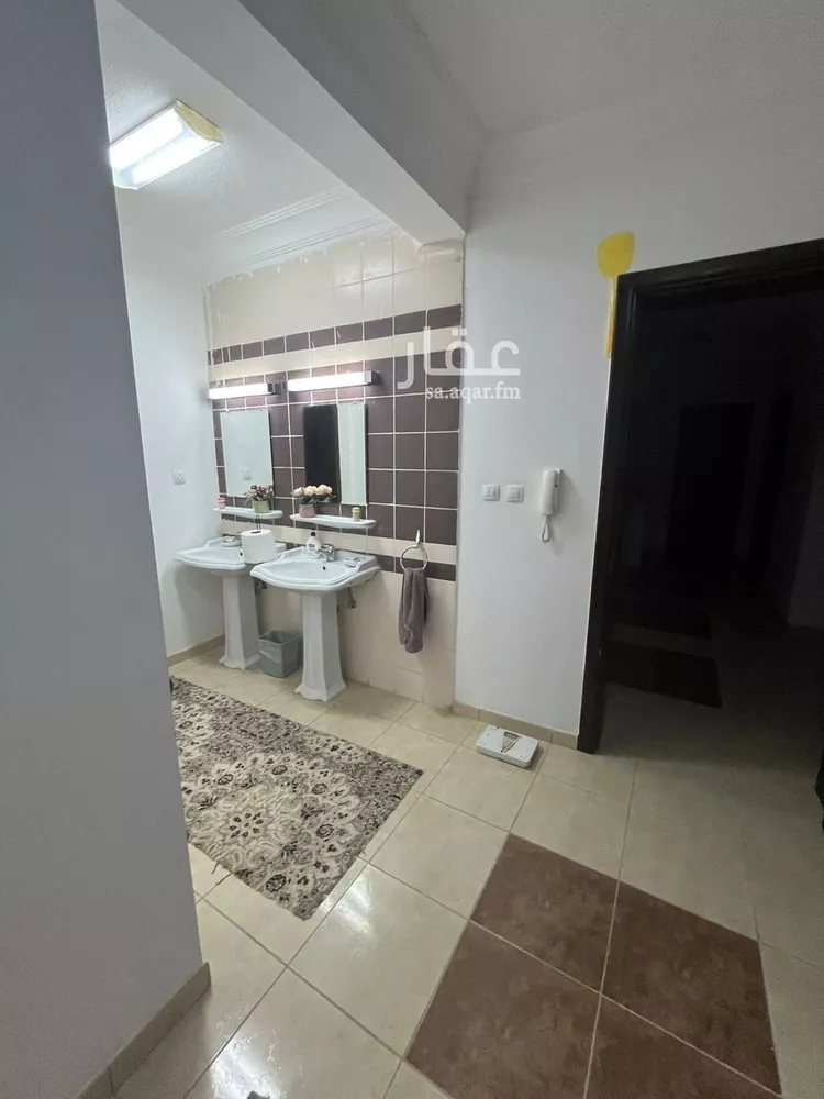 فيلا للبيع في شارع أبي مدين, حي البستان, مدينة عنيزه, منطقة القصيم 8
