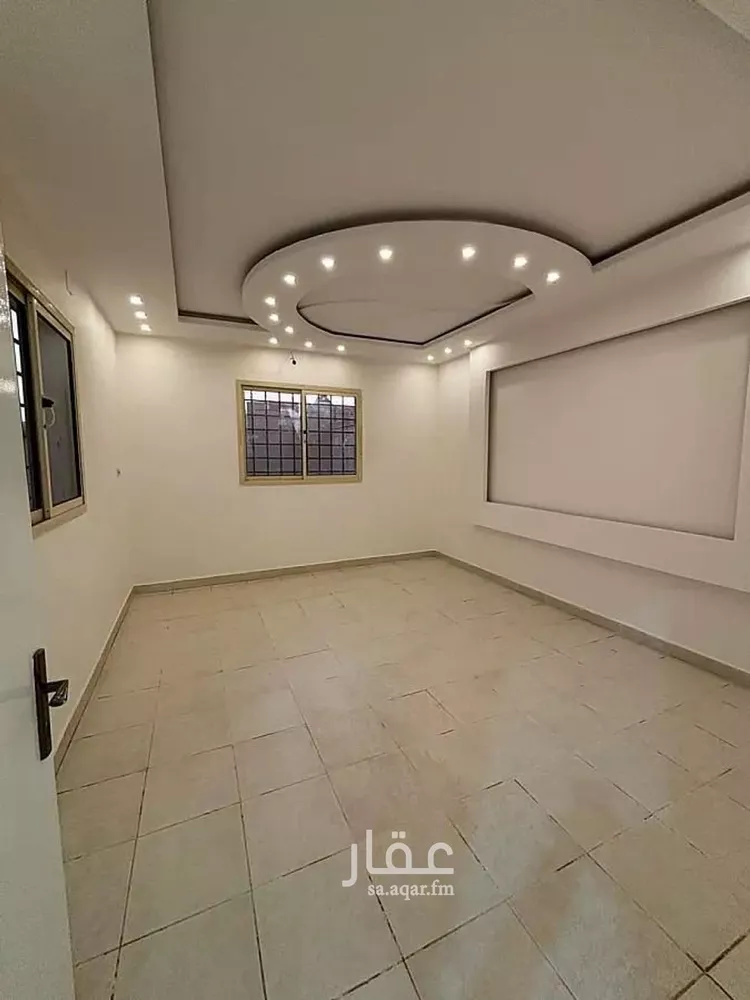 استراحة للبيع في شارع زياد الغفاري, حي السليمانية, مدينة عنيزة, منطقة القصيم صورة 3