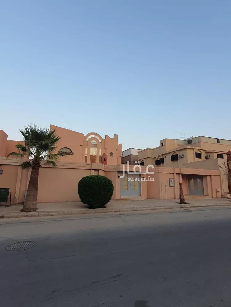 فيلا للبيع في شارع مطلق بن محمد المطيري, حي السليمانية, مدينة عنيزه, منطقة القصيم صورة 2