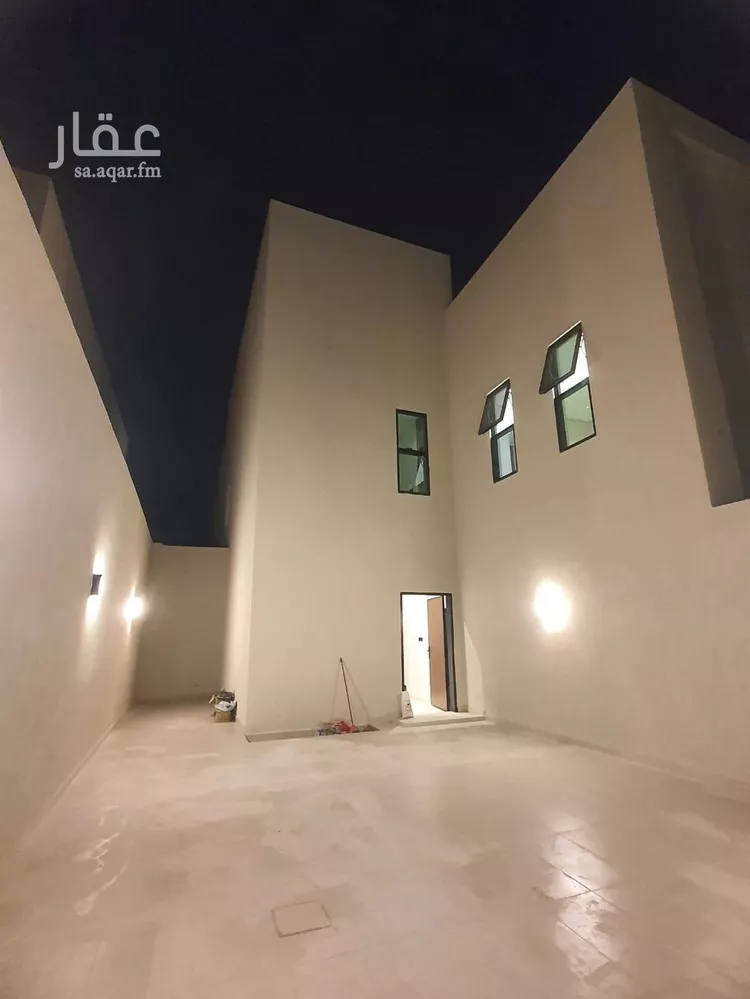دور للبيع في شارع خبيب بن الحارث, حي المروج, مدينة عنيزة, منطقة القصيم صورة 2