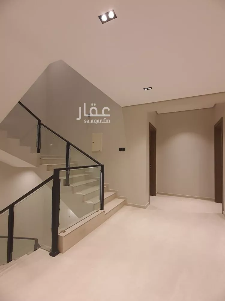 فيلا للبيع في شارع عبدالعزيز محمد القاضي, حي الريان, مدينة عنيزة, منطقة القصيم 10