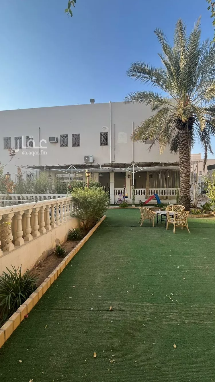 فيلا للبيع في شارع ابي الفرج بن الجوزي, حي الشفاء, مدينة عنيزه, منطقة القصيم صورة 2