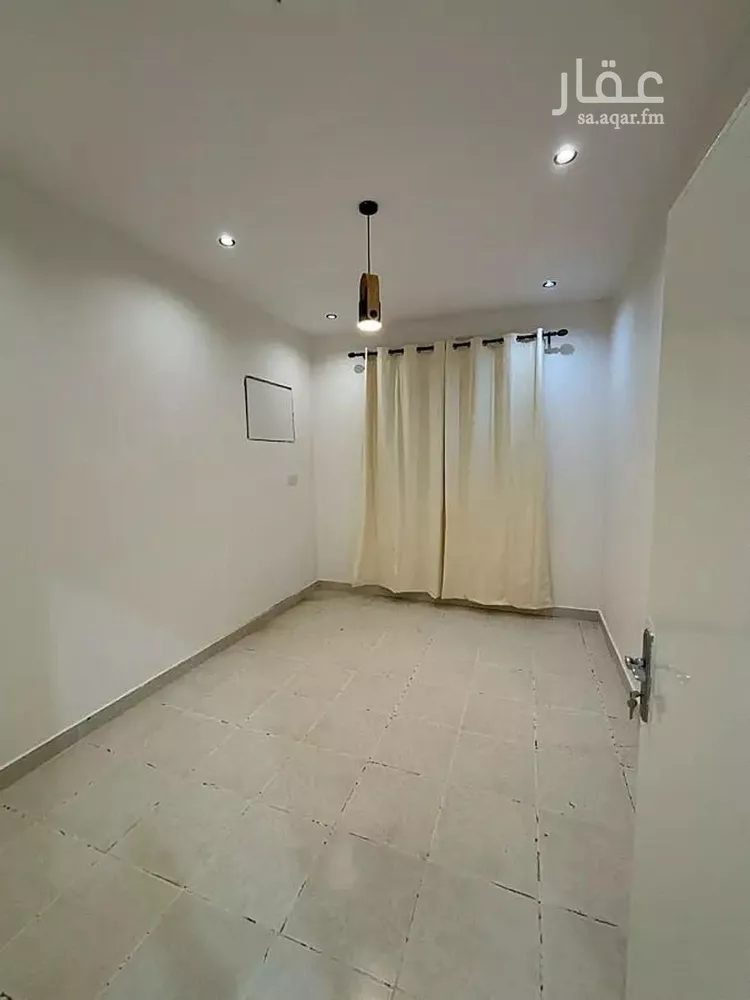 استراحة للبيع في شارع زياد الغفاري, حي السليمانية, مدينة عنيزة, منطقة القصيم صورة 2