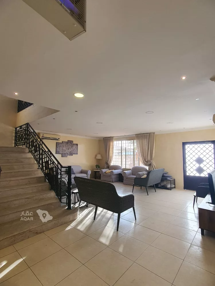 Villa for Sale in Unayzah Al Qusur 8