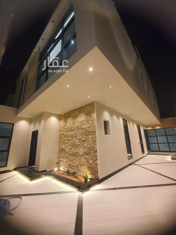 فيلا للبيع في شارع ثابت بن المنذر, حي المنار, مدينة عنيزة, منطقة القصيم صورة 2
