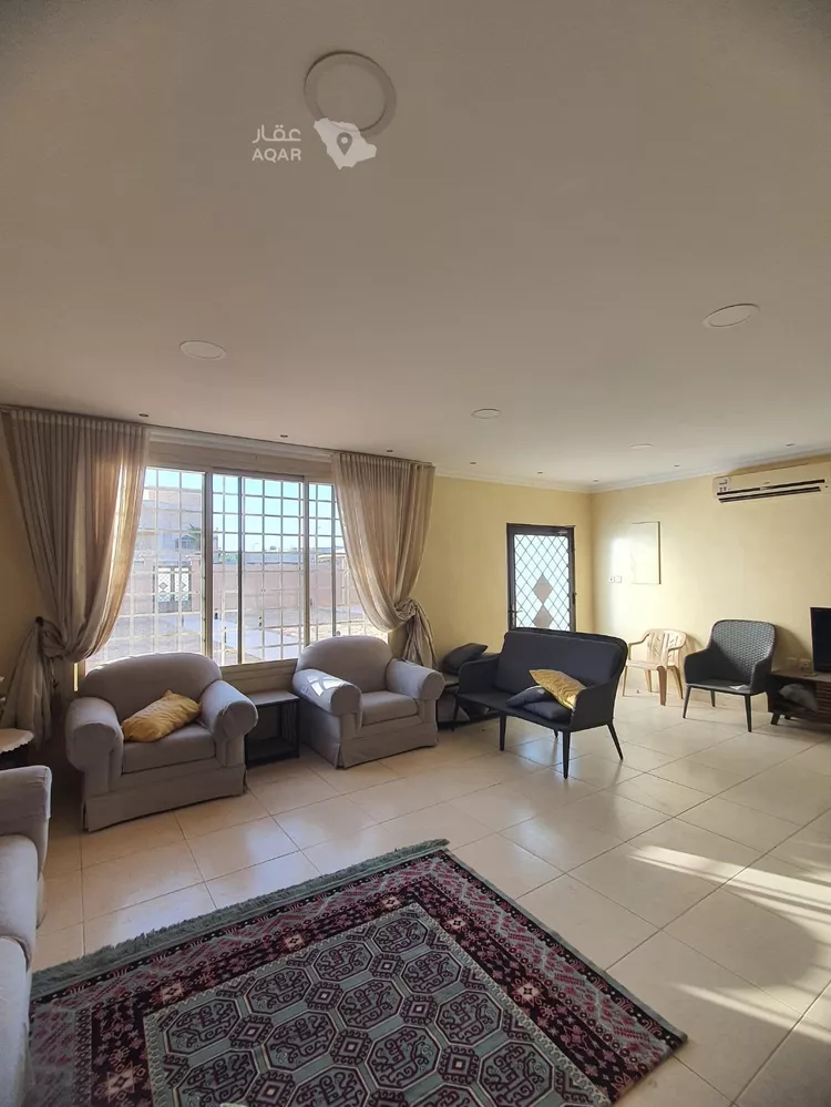 Villa for Sale in Unayzah Al Qusur 9